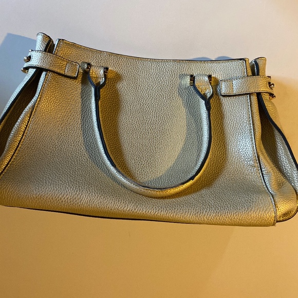 Cream Patent Leather Purse - Picture 7 of 10